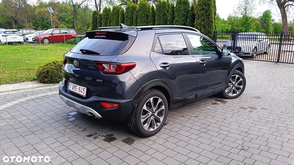 Kia Stonic - 3