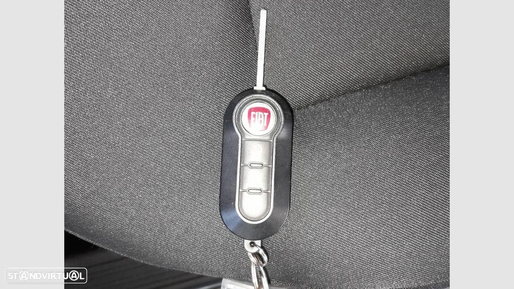 Fiat 500 1.0 Hybrid — fotografia 17