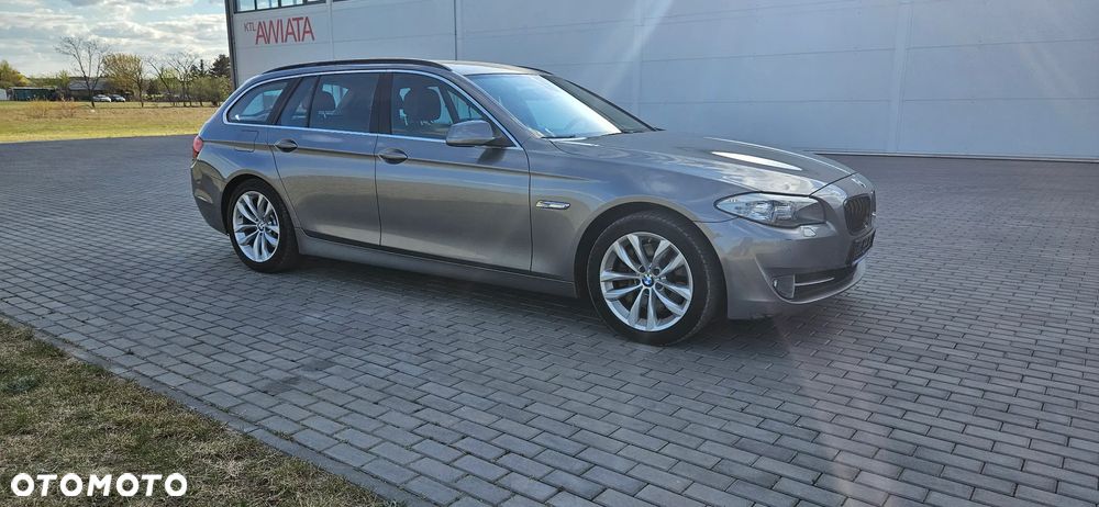 BMW Seria 5 525d Modern Line - 14