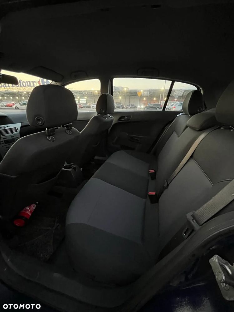 Opel Astra III 1.6 - 12