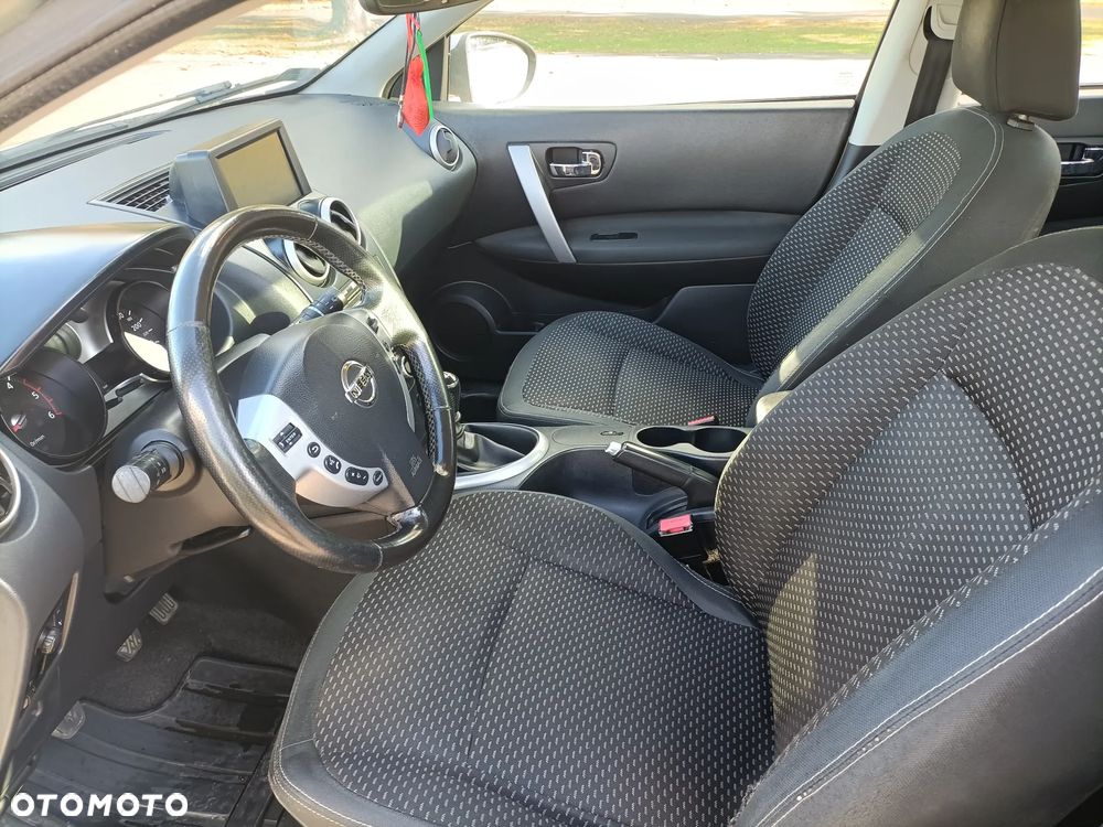 Nissan Qashqai - 7