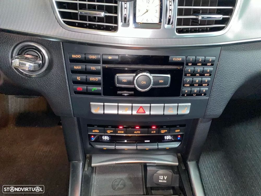Mercedes-Benz E 300 Bluetec Hybrid Avantgarde - 14