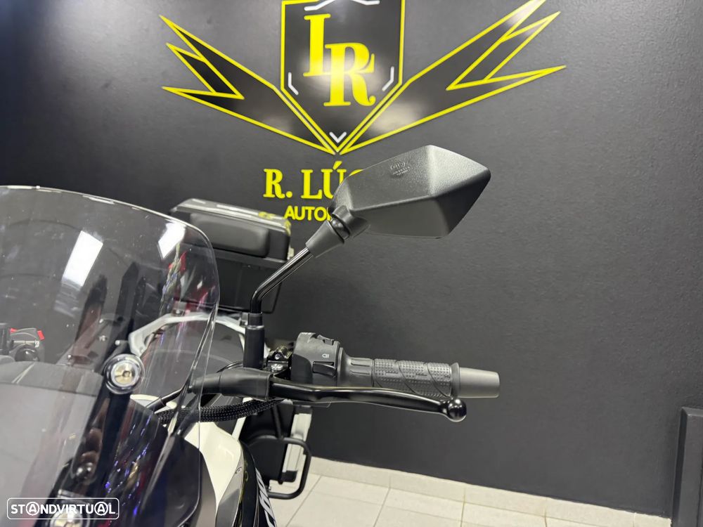 Macbor Montana XR1 125 - 6