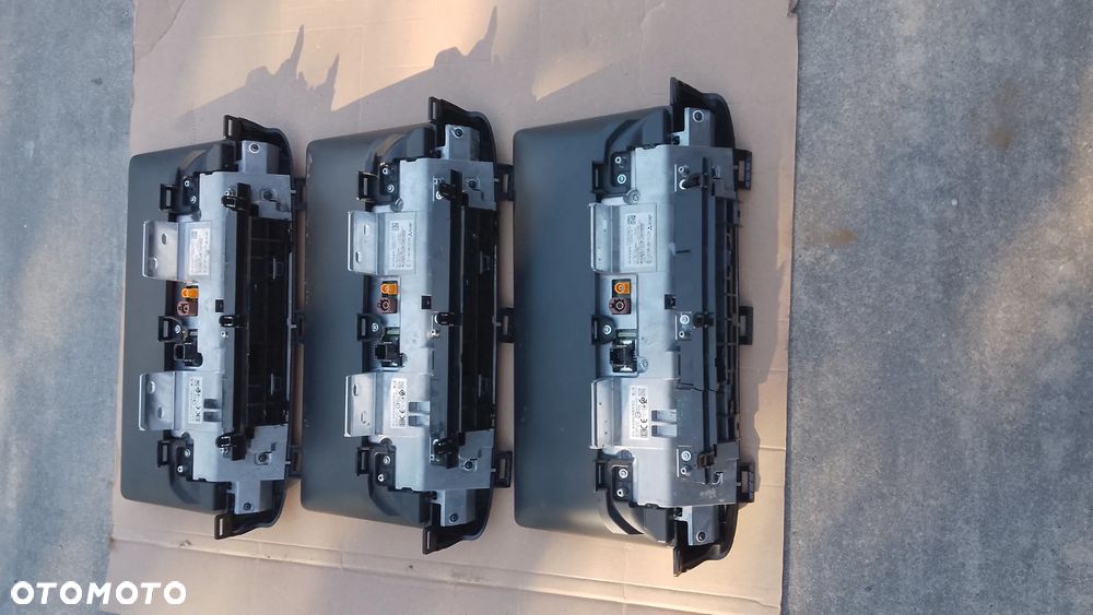 NISSAN QASHQAI J12 RADIO NAWIGACJA WYŚWIETLACZ NISSAN QASHQAI J12 RADIO NAWIGACJA WYŚWIETLACZ 28090-6RN0C CENA ZA 1 SZT - 8