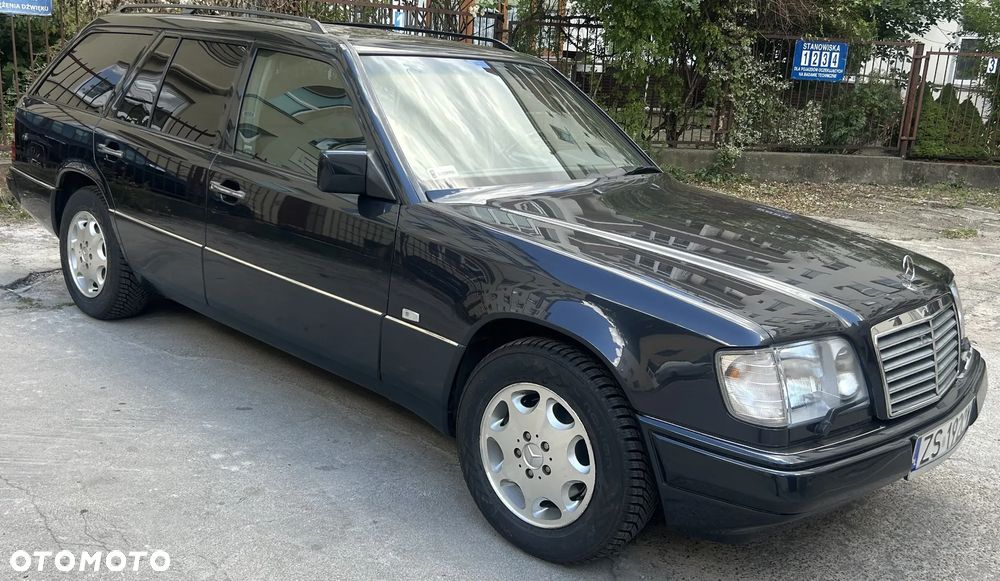 Mercedes-Benz Klasa E - 4