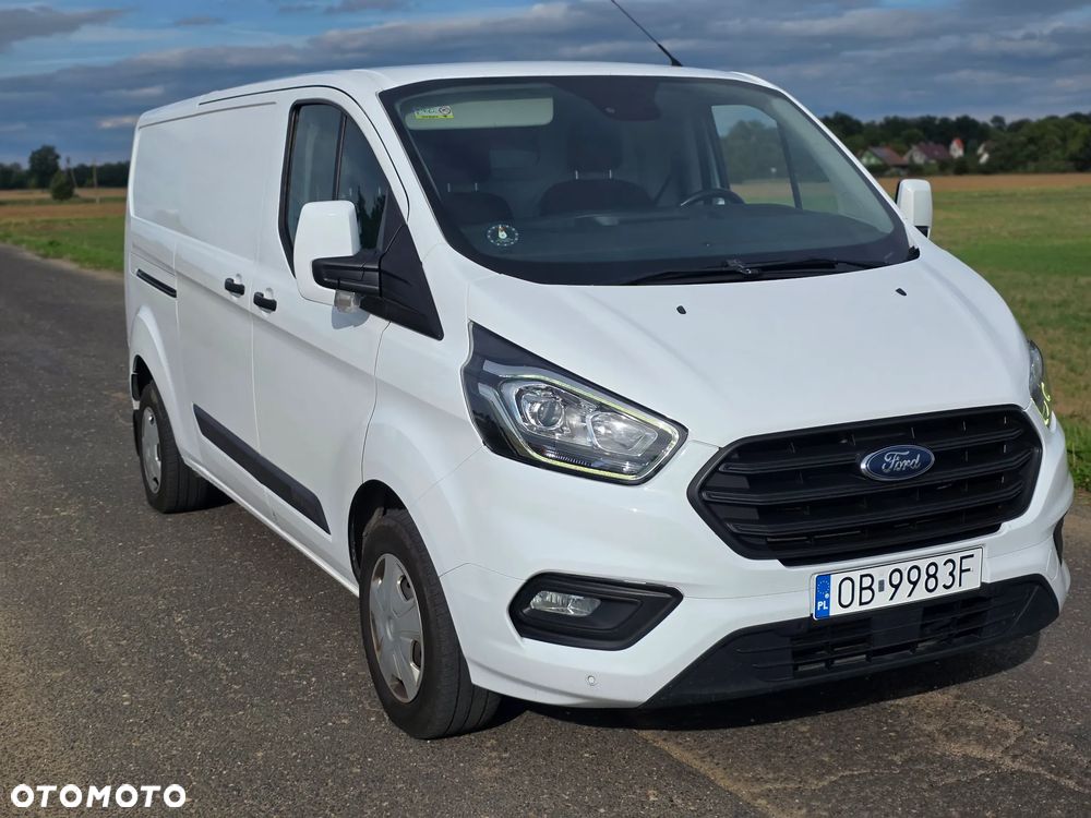 Ford TRANSIT CUSTOM - 1