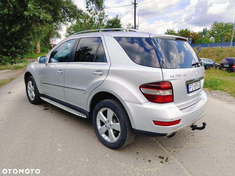Mercedes-Benz ML - 6