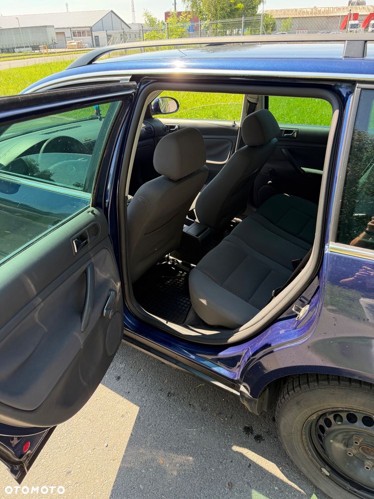 Volkswagen Passat 2.0 TDI DPF Comfortline - 10