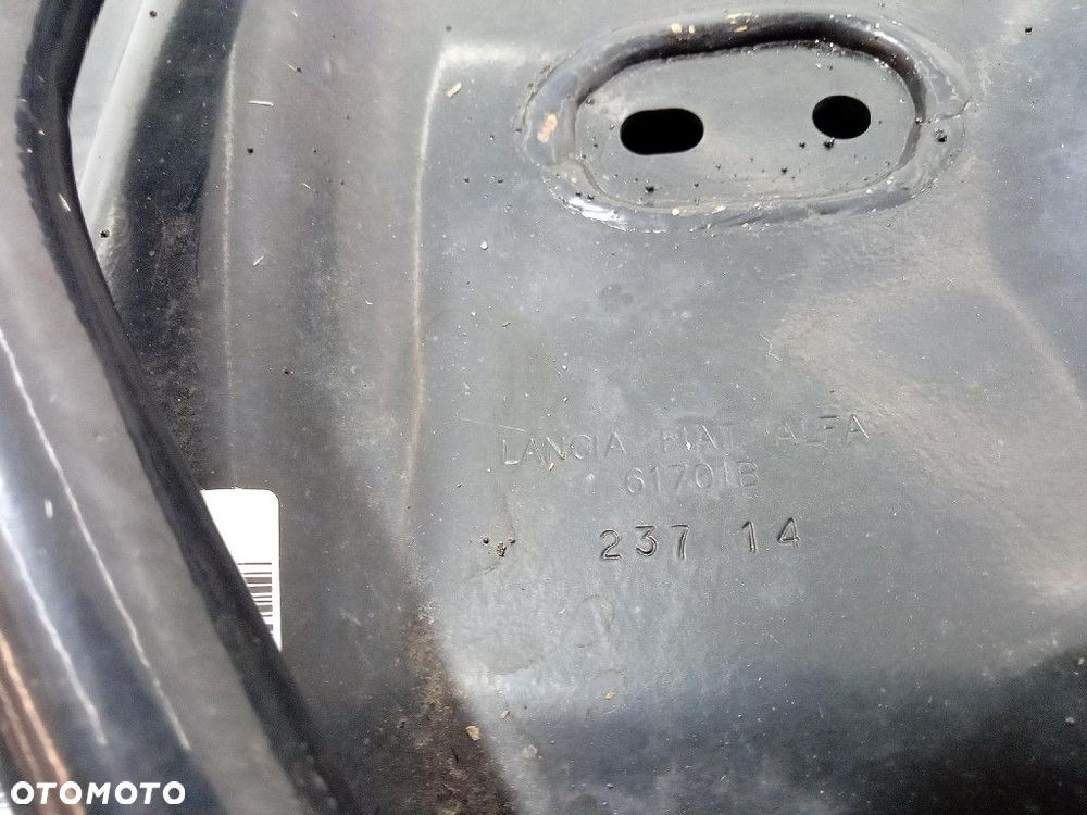 FIAT 500 500E I 12- WÓZEK SANKI BELKA PRZÓD TRAWERS 61701B - 6