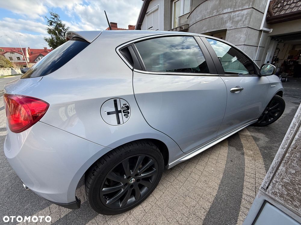 Alfa Romeo Giulietta 1.4 TB MultiAir TCT - 5