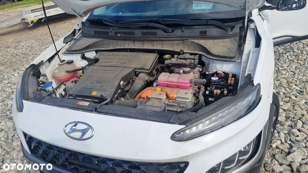 Hyundai Kona 1.6 GDI DCT Premium - 32