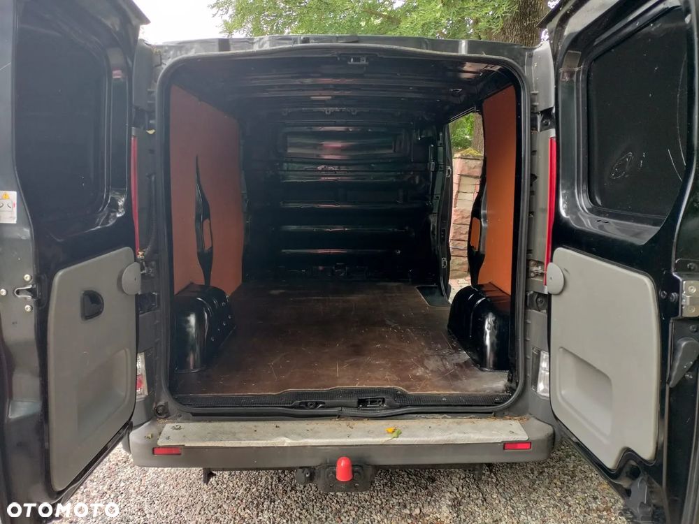 Opel vivaro - 7