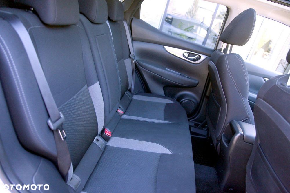 Nissan Qashqai - 18