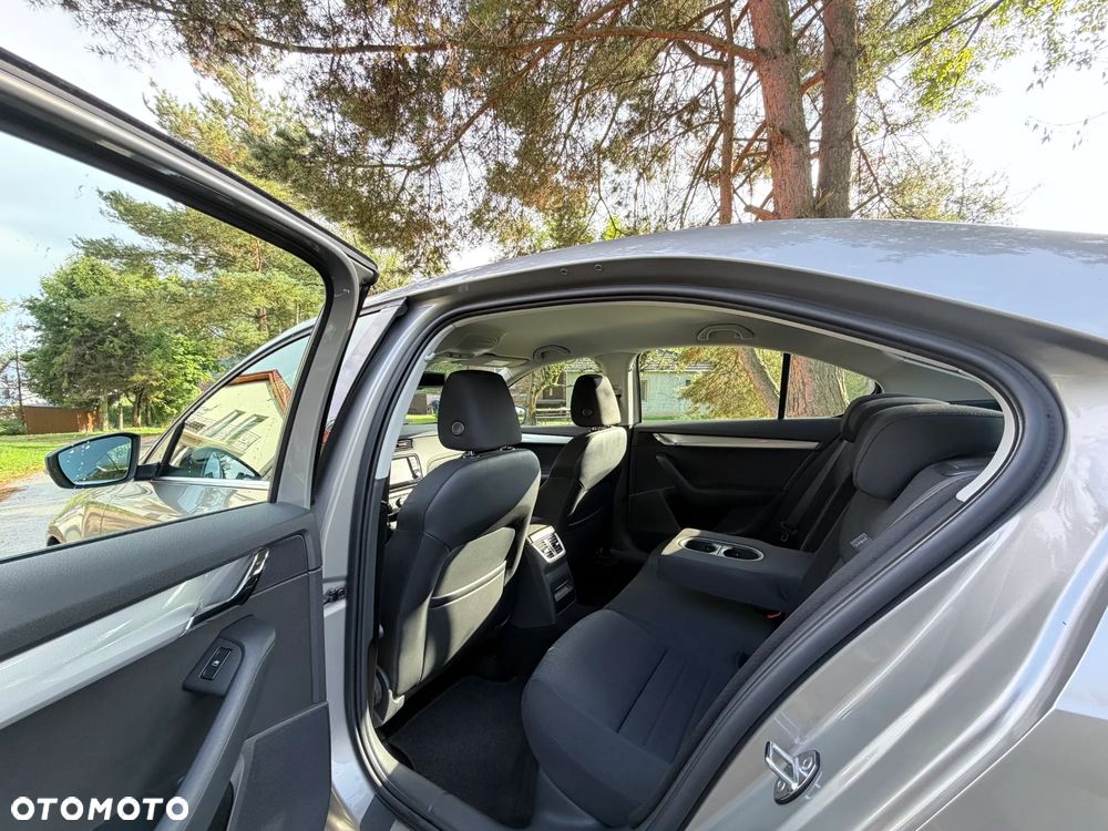 Skoda Octavia 1.4 TSI Elegance - 21