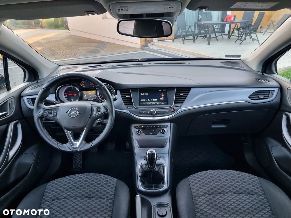 Opel Astra 1.6 CDTI Cosmo - 6