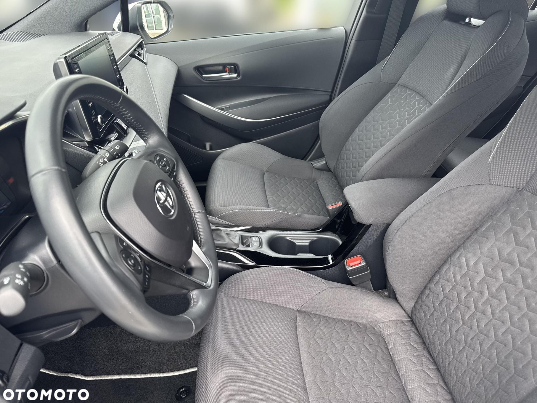 Toyota Corolla 1.8 Hybrid Comfort - 15