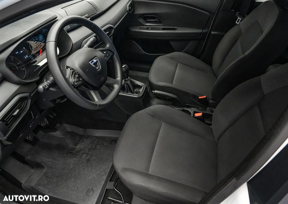 Dacia Logan TCe 90 MT6 Prestige - 12