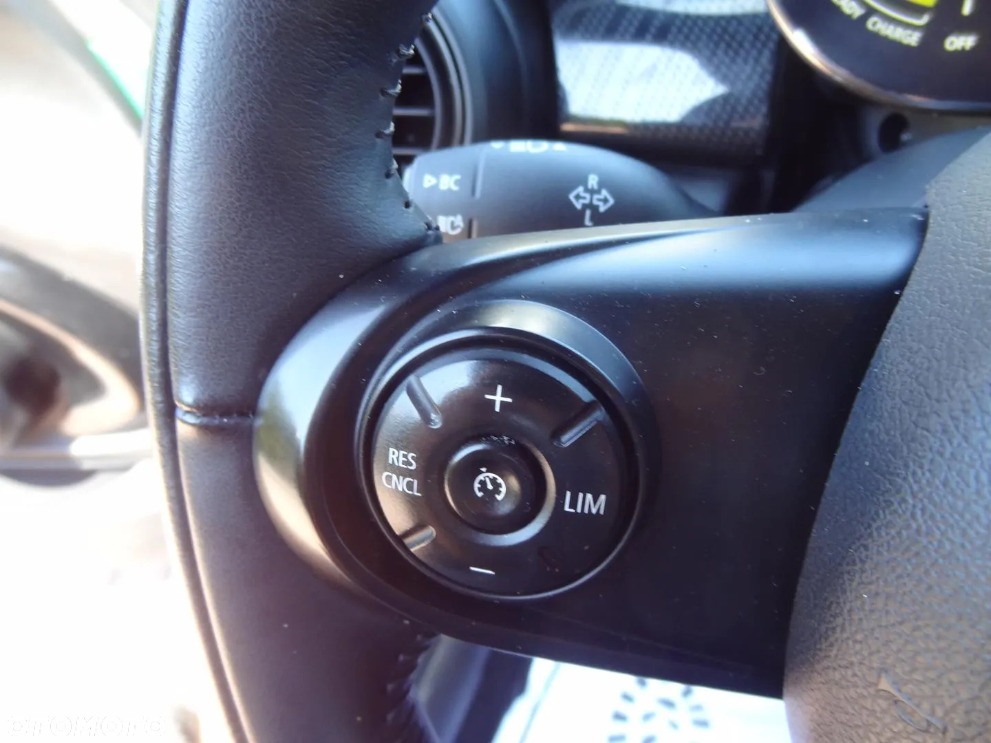 MINI Cooper SE - 28