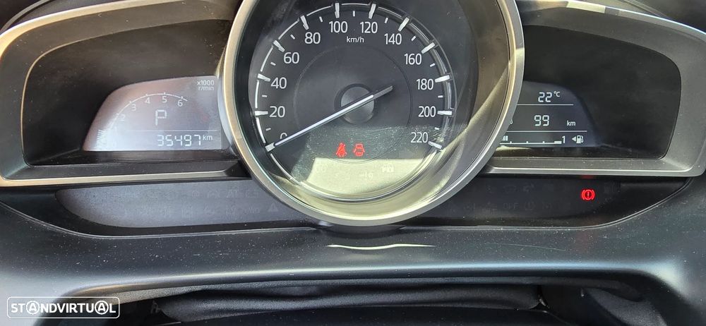 Mazda 2 - 12