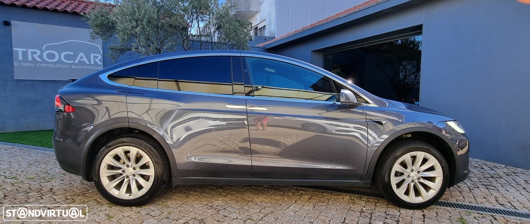 Tesla Model X Long Range - 4