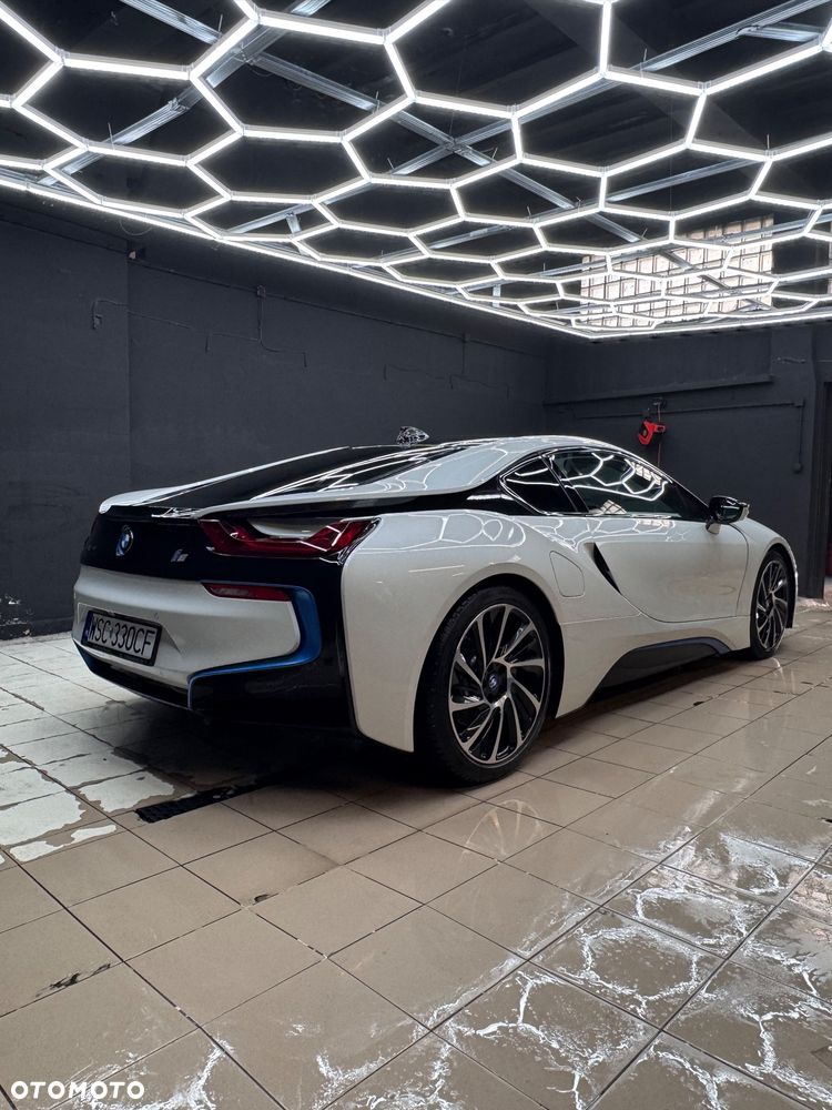 BMW i8 - 14