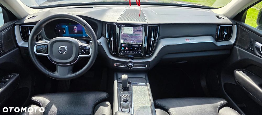 Volvo XC 60 B4 D Ultimate Dark - 29