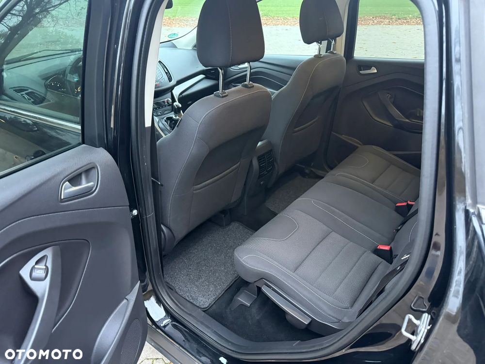 Ford Kuga 2.0 TDCi 2x4 Individual - 19