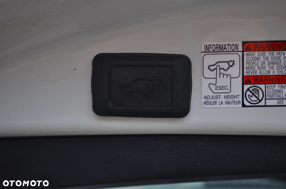 Toyota RAV4 2.2 D-4D 4x4 Executive - 10