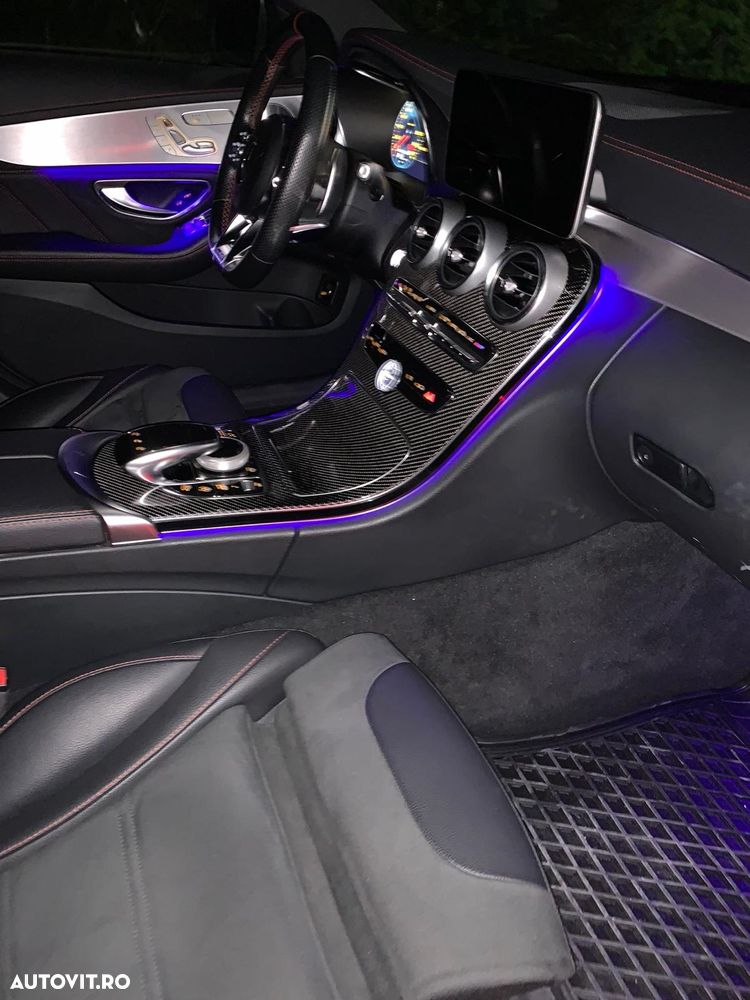 Mercedes-Benz C 43 AMG - 9