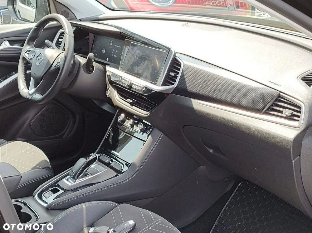 Opel Grandland 1.2 T GS Line S&S - 12