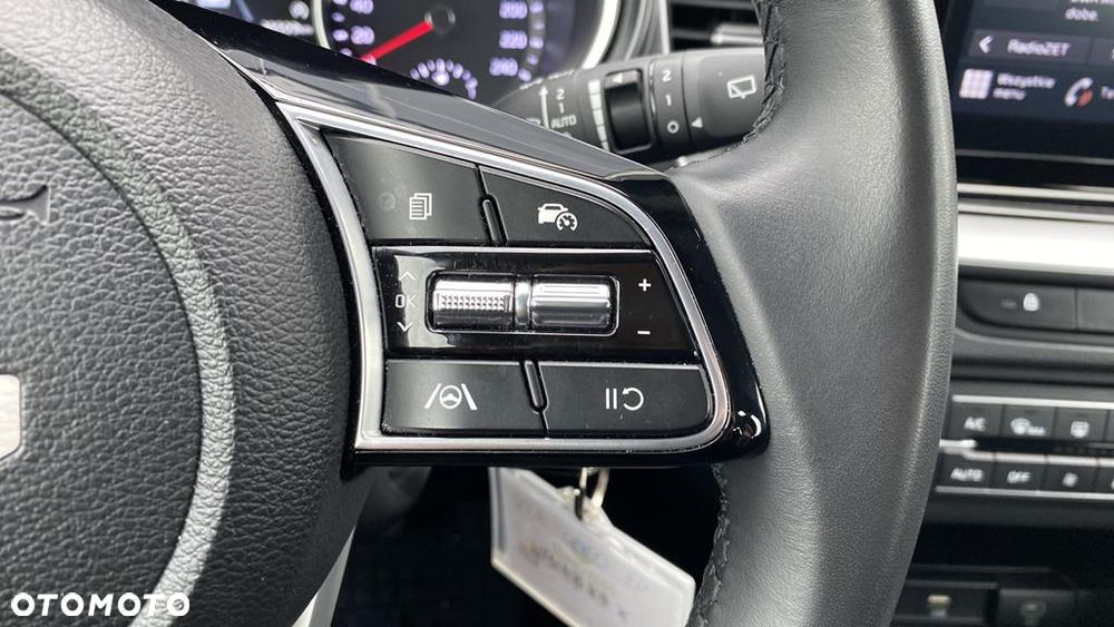 Kia Ceed 1.5 T-GDI M - 12