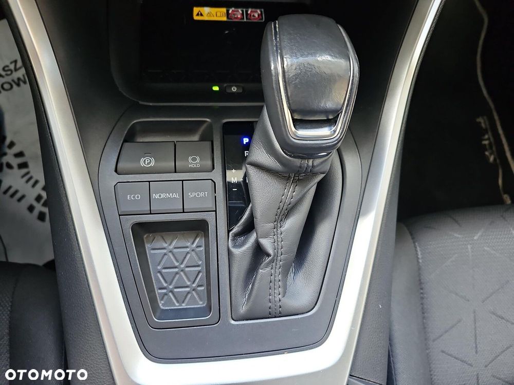 Toyota RAV4 - 23