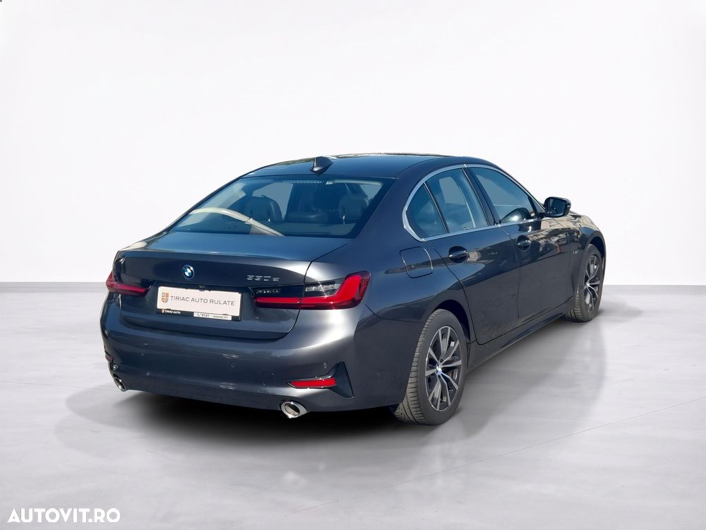 BMW Seria 3 330e AT PHEV - 6