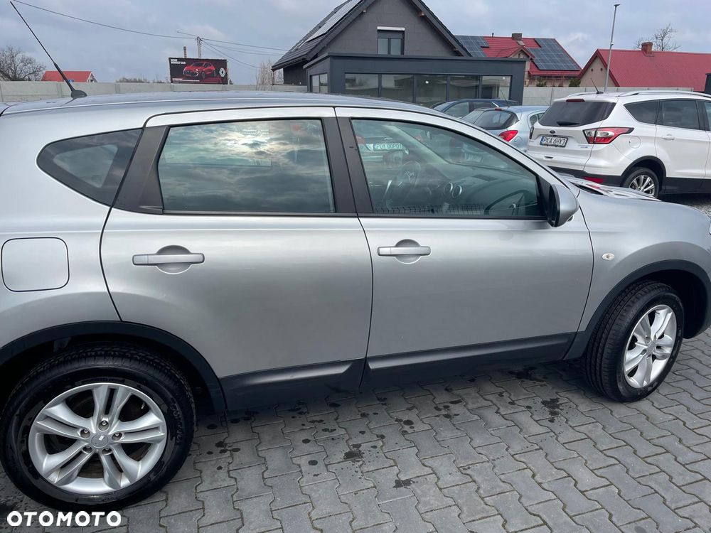 Nissan Qashqai 2.0 Tekna Premium CVT - 5