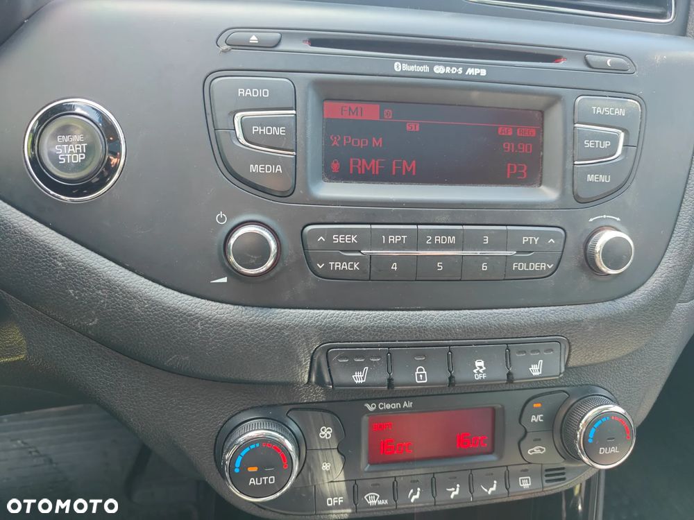 Ford Galaxy 1.8 TDCi Ambiente - 17