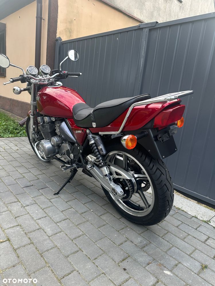 Kawasaki Zephyr - 20