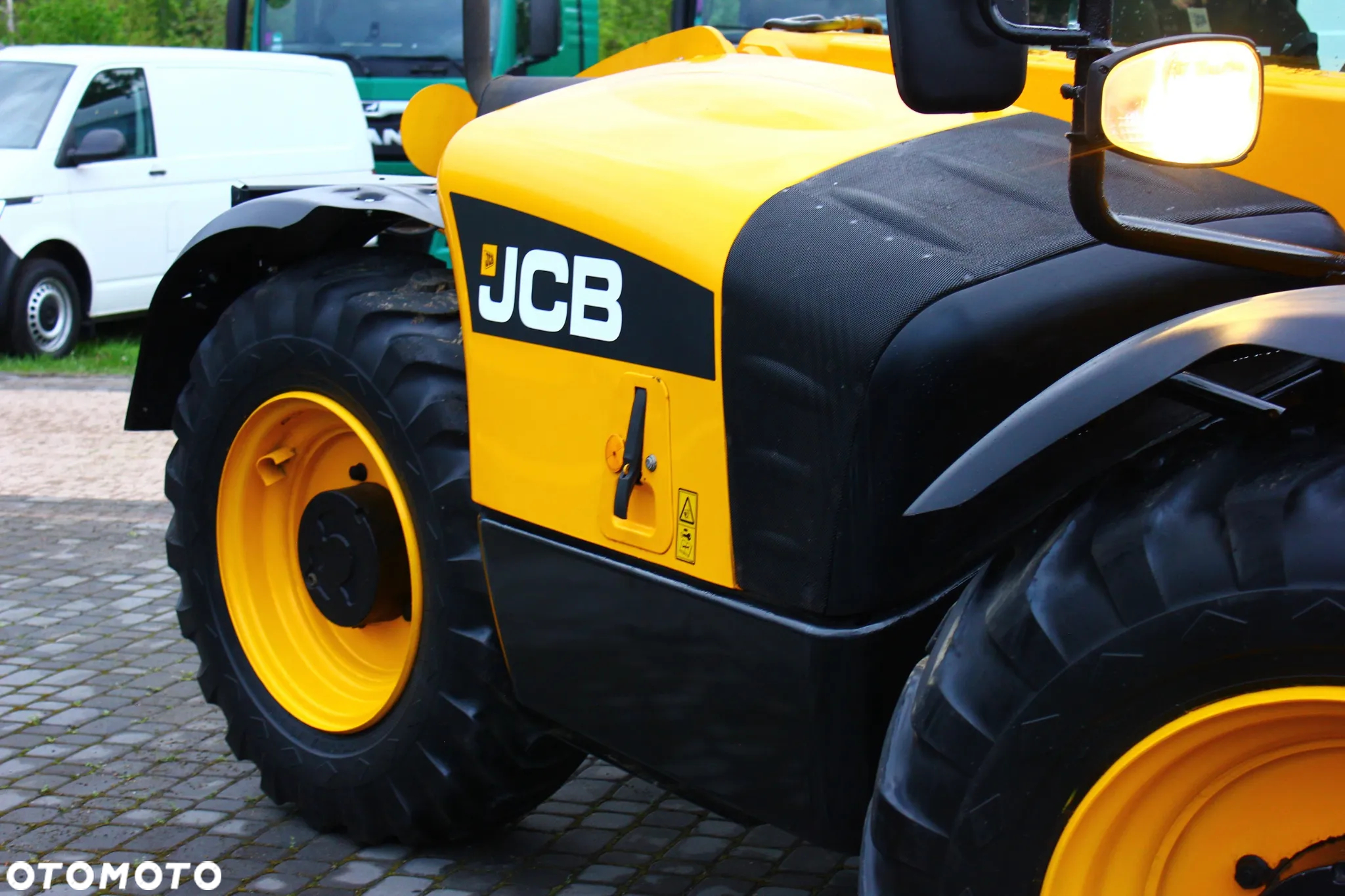 JCB ŁADOWARKA TELESKOPOWA JCB 526-56 AGRI  3 TRYBY SKRĘTNE JOYSTICK SILNIK 4.4L 4X4 - 26