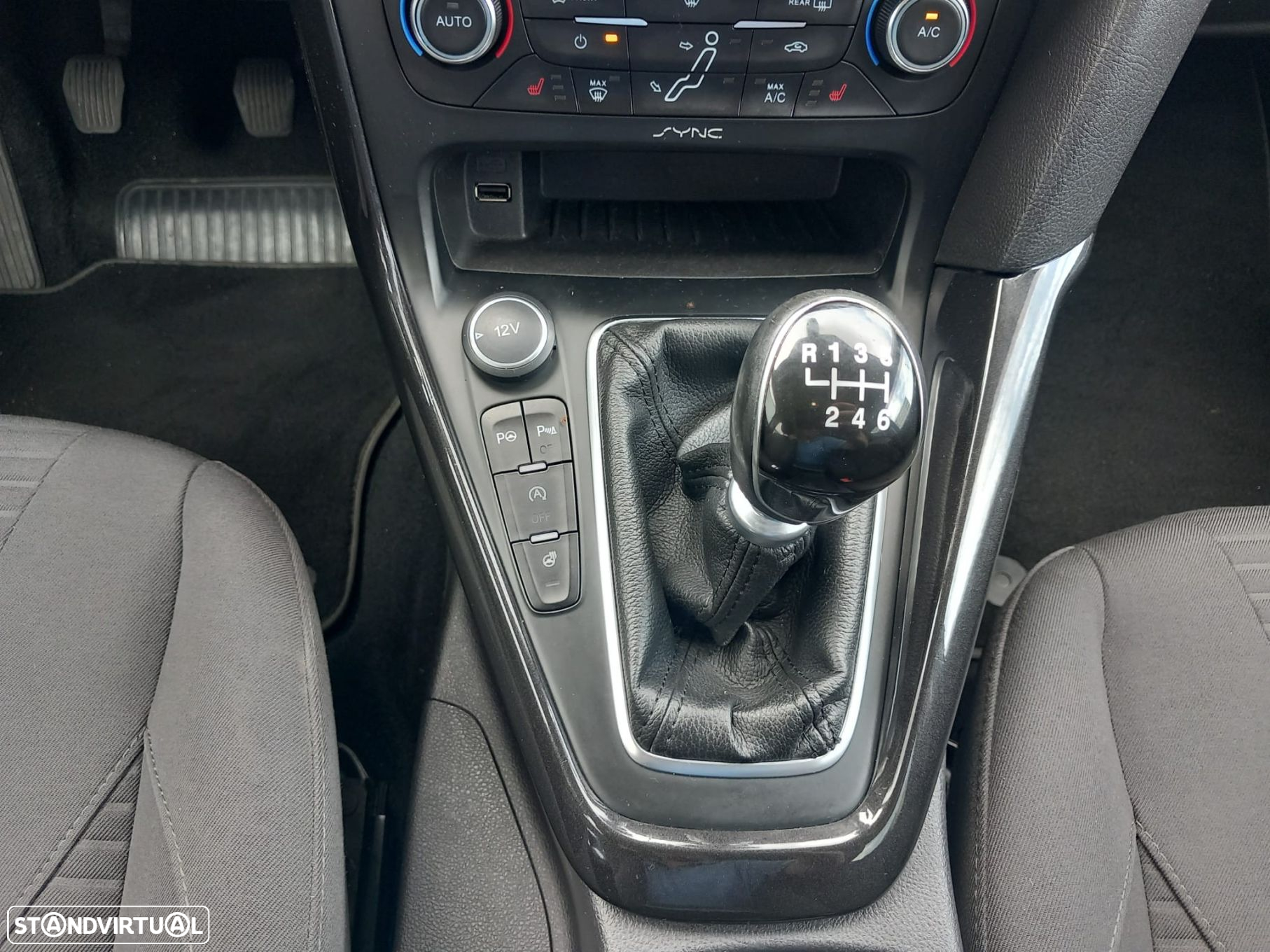 Ford Focus SW 1.0 SCTi Trend - 21