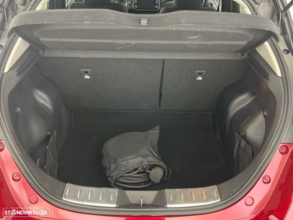 Nissan Leaf N-Connecta - 13