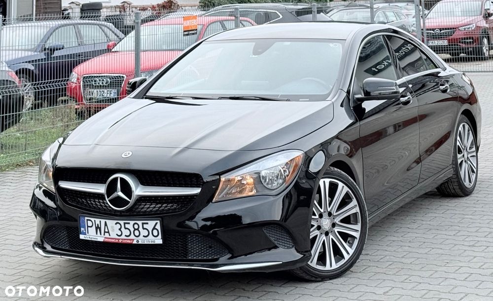 Mercedes-Benz CLA - 24