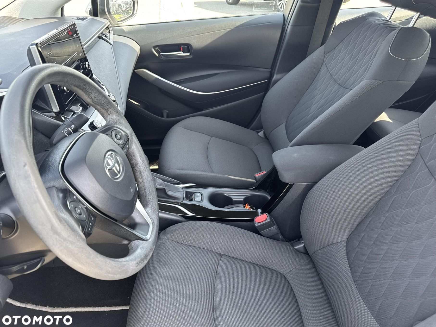 Toyota Corolla - 15
