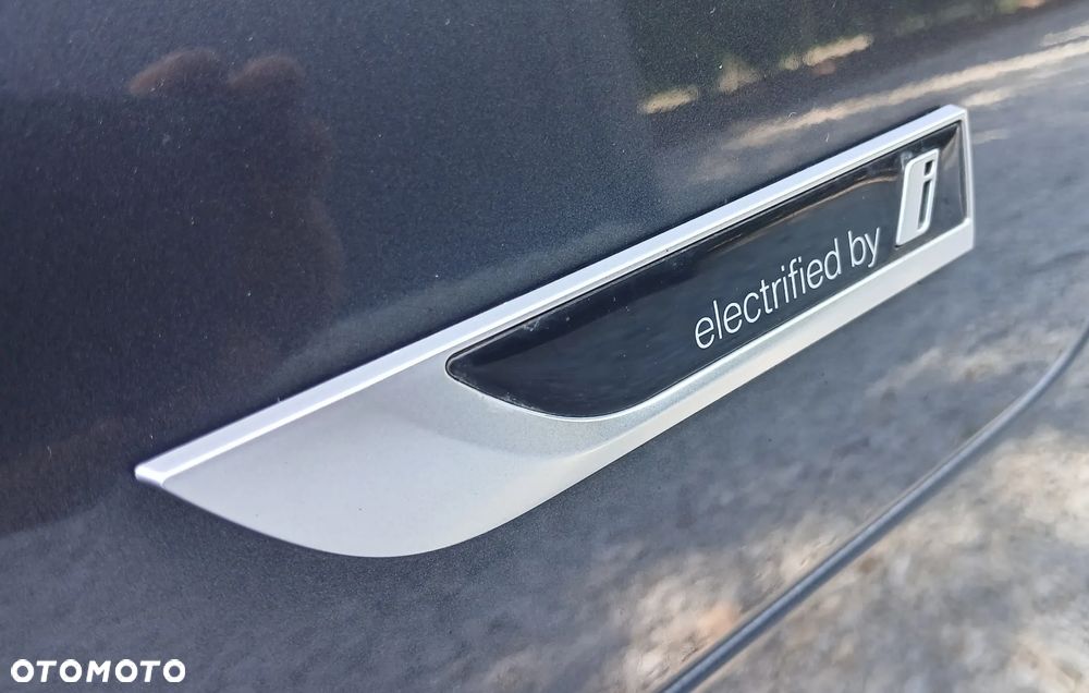 BMW Seria 3 330e PHEV xDrive M Sport sport - 36