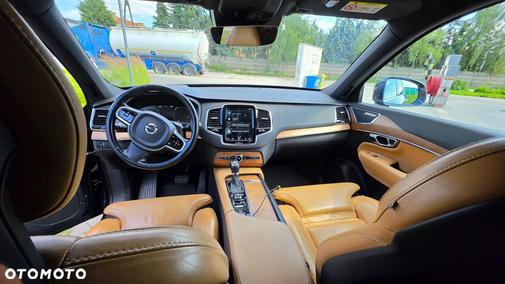 Volvo XC 90 D5 AWD Inscription 7os - 21
