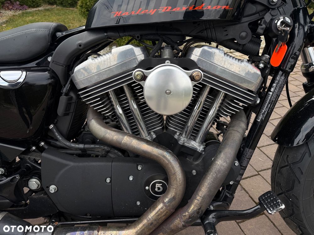 Harley-Davidson Sportster Forty-Eight - 14