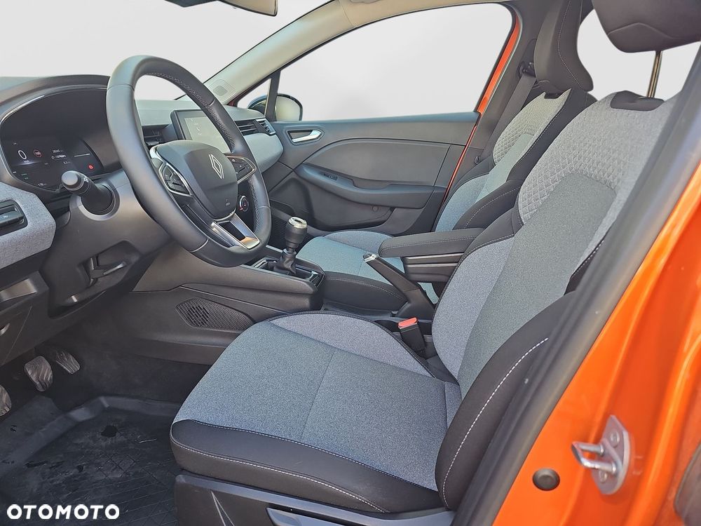 Renault Clio 1.0 TCe Evolution - 11