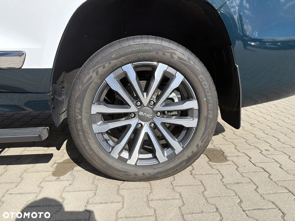 BAIC BJ60 2.0 mHEV Flagship 4x4 - 16