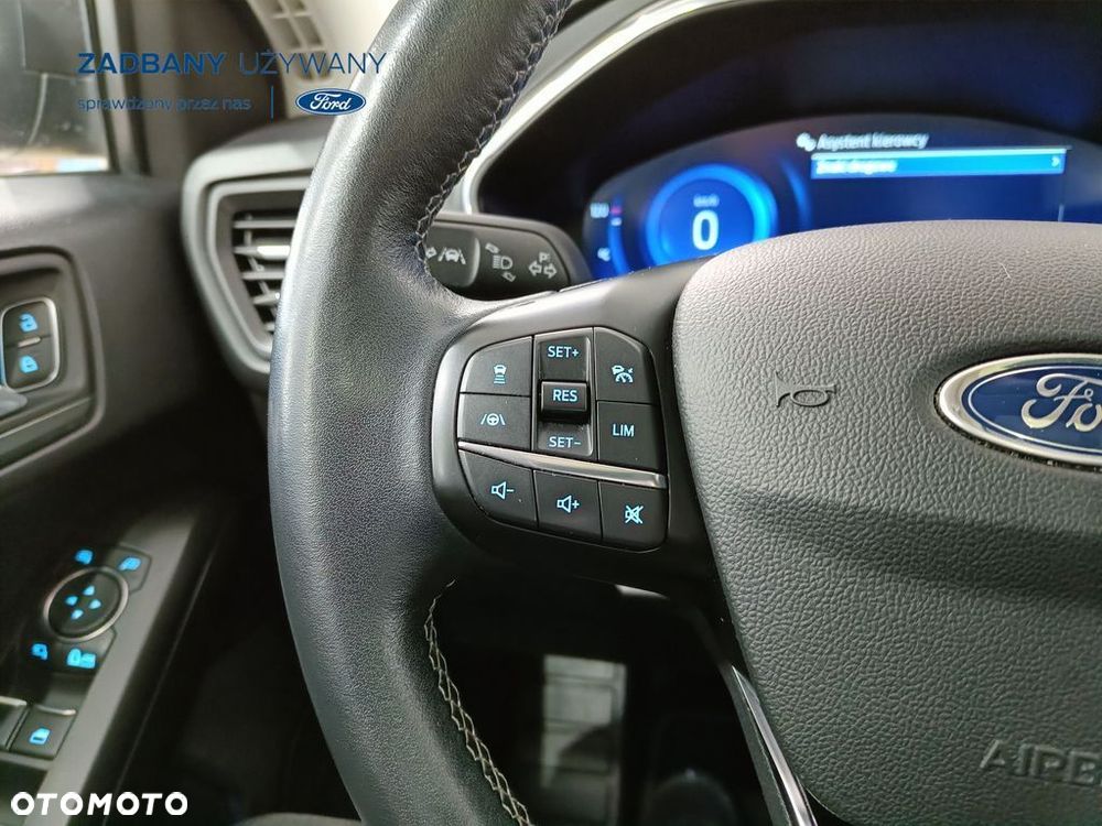 Ford Focus SW 2.0 EcoBlue S&S TITANIUM X - 20