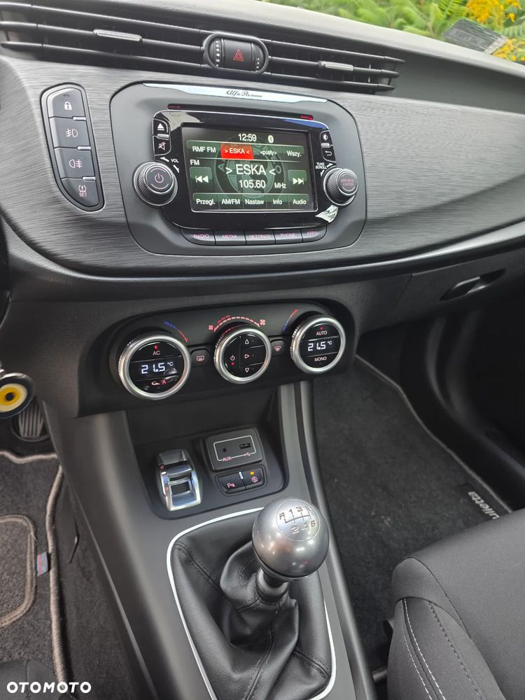 Alfa Romeo Giulietta 1.6 JTDM - 12