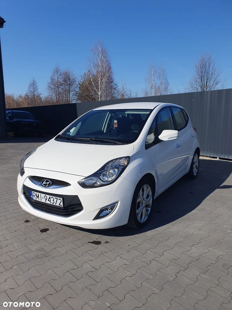 Hyundai ix20 - 3