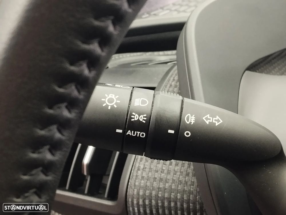 Toyota bZ4X 71,4 kWh Premium - 27